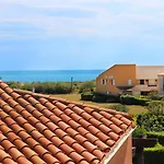 Splendide T2 Climatise A 50m De La Avec Piscine Et Parking - Fr-1-607-97 דירה