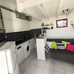 Splendide T2 Climatise A 50m De La Avec Piscine Et Parking - Fr-1-607-97 דירה *