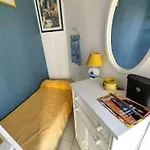 Splendide T2 Climatise A 50m De La Avec Piscine Et Parking - Fr-1-607-97 אגדה