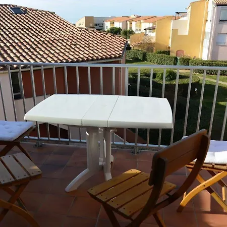 Apartment Splendide T2 Climatise A 50m De La Avec Piscine Et Parking - Fr-1-607-97