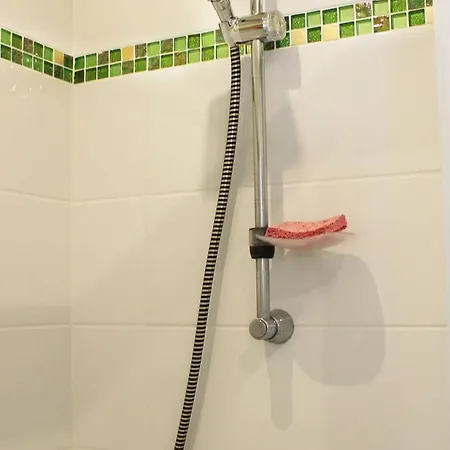 Splendide T2 Climatise A 50m De La Avec Piscine Et Parking - Fr-1-607-97 * Agde